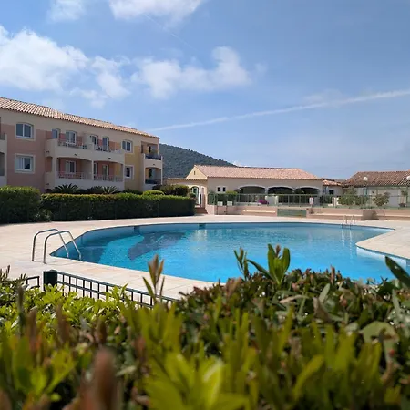 2 A 4 Pers, Piscine Chauffe Aux Issambres Apartman *
